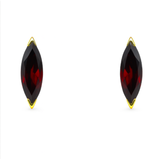 18 KT Gold Garnet Stud Earrings