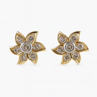 18 KT Gold Floral Diamond Stud Earrings