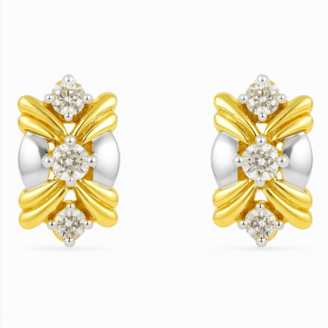 18 KT Gold Diamond Elegant Stud Earrings