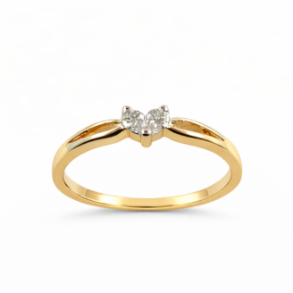 18 KT Gold Diamond Heart Ring