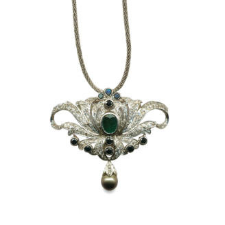 18 KT Gold Diamond Pearl Grace Pendant Chain